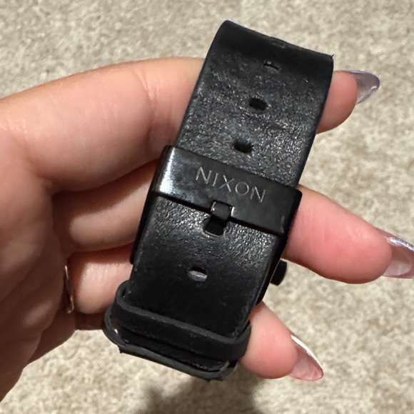 Nixon Star Wars Vader Leather Sentry Watch - Picture 2 of 5